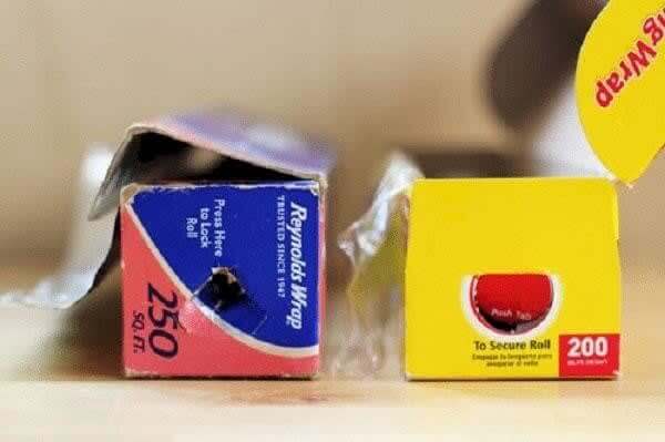 Locking tabs on a foil box